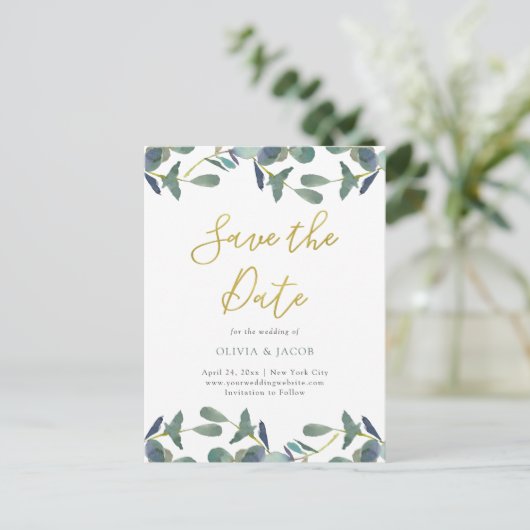 Eucalyptus crest | bladeren en goud sparen de datu briefkaart (Staand voorkant)
