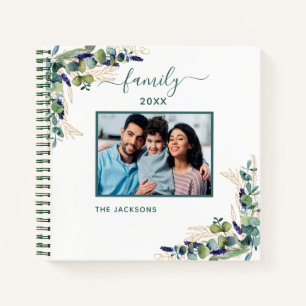 Eucalyptus greenery white name familie foto notitieboek