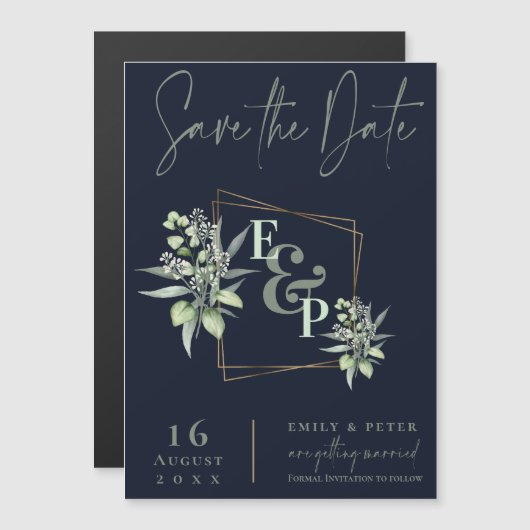 Eucalyptus Monogram Groen Bruiloft Save the Date Magnetische Uitnodiging (Voorkant / Achterkant)