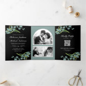 Eucalyptus Photo Collage QR Code Black Weddenschap Drieluik Uitnodiging (Binnen)