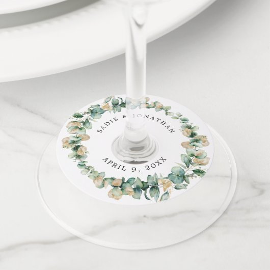 Eucalyptus rustiek goud elegante bruiloft wijnglaslabel (Dichtbij)