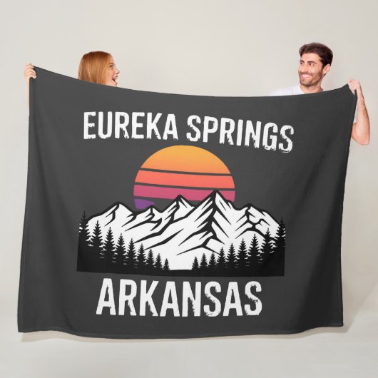 Eureka Springs Fleece Deken (In situ)