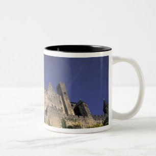 Europa, Frankrijk, Languedoc; Aude; Carcassonne, Tweekleurige Koffiemok