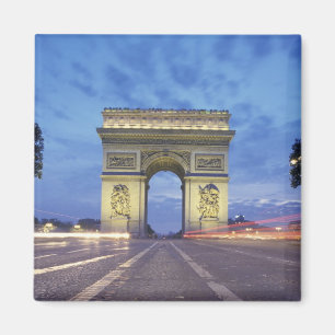 Europa, Frankrijk, Parijs. Arc de Triomphe gezien Magneet