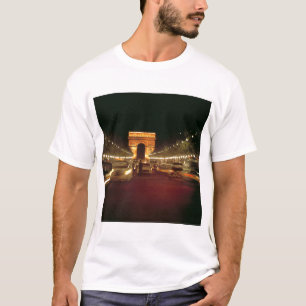 Europa, Frankrijk, Parijs. Avondst verkeersspoelen T-shirt