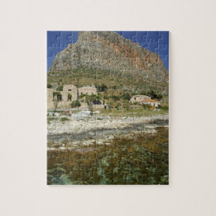 Europa, Griekenland, Peloponnesos, Monemvasia. De  Legpuzzel