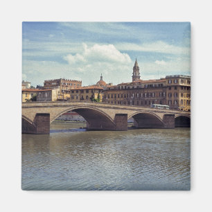 Europa, Italië, Florence. De rivier de Arno stroom Magneet