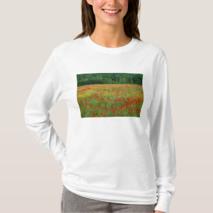 Europa, Italië, Toscane, rode klaprozen in het vel T-shirt
