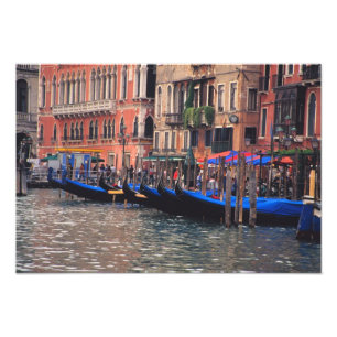 Europa, Italië, Venetië, gondels in kanaal Foto Afdruk
