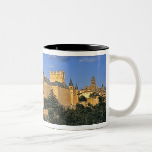 Europa, Spanje, Segovia. Het Alcazar, een Wereld Tweekleurige Koffiemok