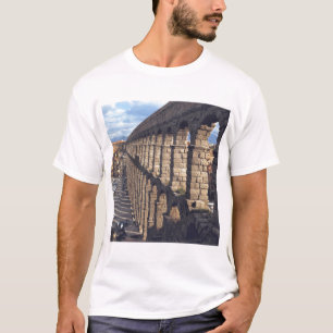 Europa, Spanje, Segovia. Laat licht werpt schaduwe T-shirt