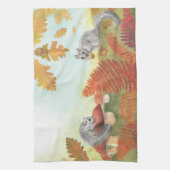 European Fat Dormouse Glis glis in Natuur Theedoek (Verticaal)