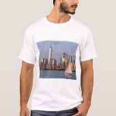 Evening Skyline Lower Manhattan.JPEG T-shirt (Voorkant)