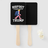 Éventail Bigfoot Se Déplace Avec Les Élections Trump De 202 (Devant et derrière)