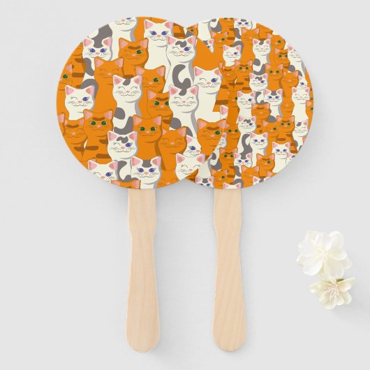 Éventail Chats blancs et gingembre motif yeux verts yeux bl (Devant et derrière)