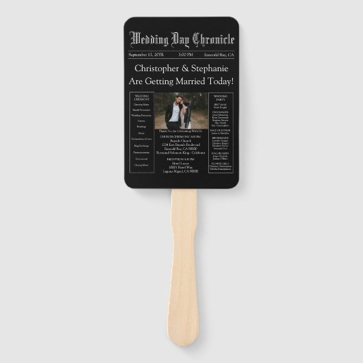 Éventail Chic Editable Newspaper Wedding Program QR Code (Devant)