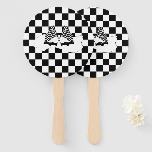 Éventail Drapeau Checker et voitures de course (Devant et derrière)