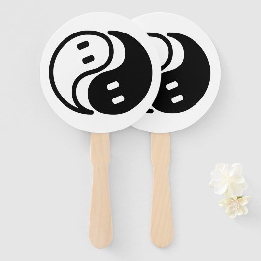 Éventail Ghost Yin Yang (Devant et derrière)