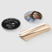 Éventail Graduation moderne Noir Classe Design Année (Non-assemblé)