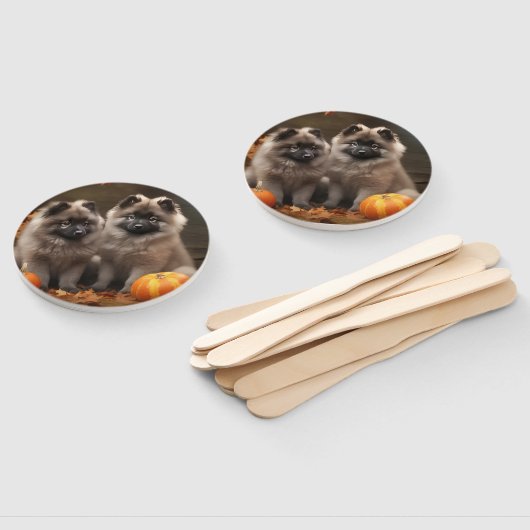 Éventail Keeshond Chiot Automne Citrouille délice (Non-assemblé)