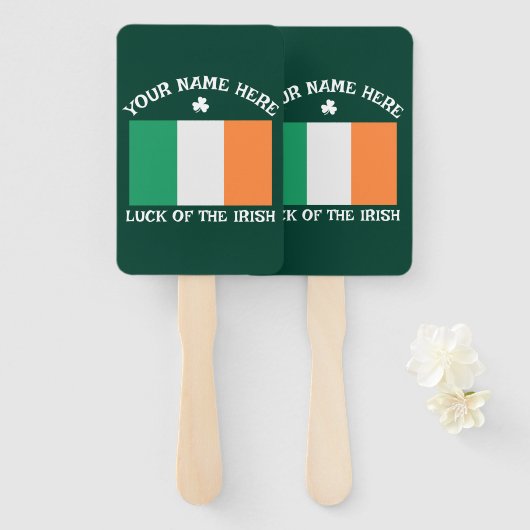 Éventail La Saint-Patrick Drapeau de l'Irlande Nom personna (Devant et derrière)
