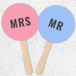 Éventail M. ou Mme ? | Jeu de Mariage rose de la mariée<br><div class="desc">Jouez à un jeu amusant de M. ou Mme ? avec ces pagaies de jeu rose et bleu pastel ! Amusement sans fin pour les fêtes de mariage, douches nuptiales, fiançailles, bachelorette, baccalauréat ou une façon amusante d'obtenir les beaux-parents pour mieux vous connaître! Demandez à un ami d'écrire des histoires...</div>