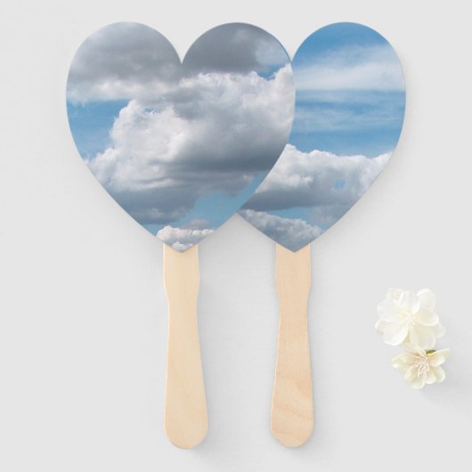 Éventail Nuages blancs dans le ciel bleu (Devant et derrière)