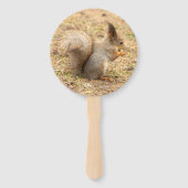 Éventail Photo d'un écureuil mignon mangeant une noix (Dos)