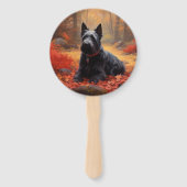 Éventail Scottish Terrier dans les feuilles d'automne tombé (Devant)