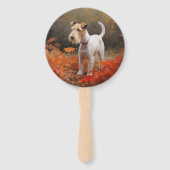 Éventail Wirefox Terrier dans les feuilles d'automne chute (Devant)