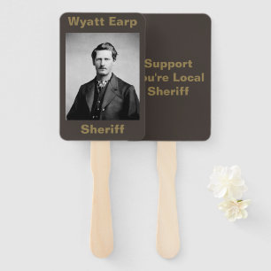 Éventail Wyatt Earp : Lawman, Gunfighter, Gardien de salon
