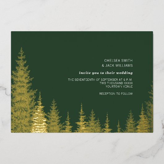 Evergreen Trees Golden Rustic Wedding Folie Uitnodiging (Voorkant)