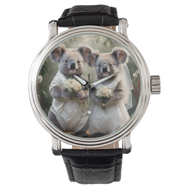 Evergreen Vows: Een Koala-bruiloft in het wit Horloge (Voorkant)