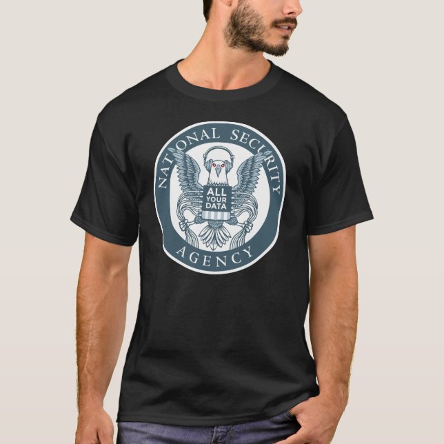 EVF: NSA "De Eagle heeft al uw gegevens" T-shirt (Voorkant)
