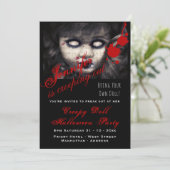EVIL DOLL Halloween Invitation Mort Déplaisante ef (Debout devant)