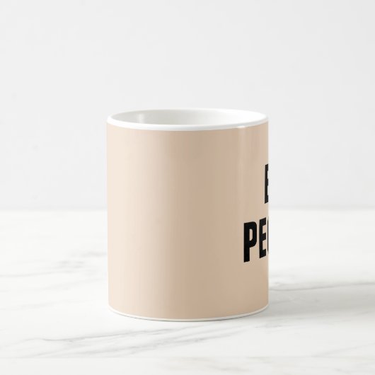 EW, LES GENS FUNNY CAFÉ MUGS (Centre)