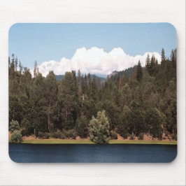 Ewing Reservoir in het voorjaar....... Muismat