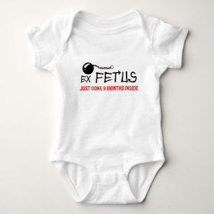 Ex foetus - net gedaan 9 maanden binnen romper