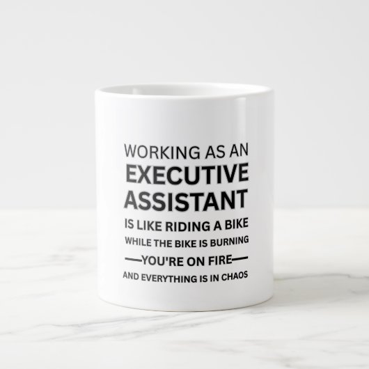 EXECUTIVE ASSISTANT: MEESTER IN MULTITASKING EN WI EXTRA GROTE BEKER (Voorkant)