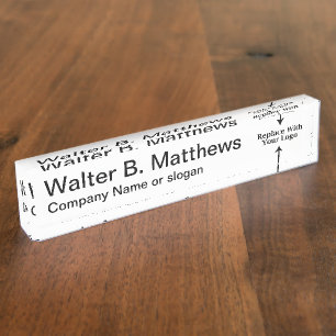 Executive Desk Name Borden Naambordje