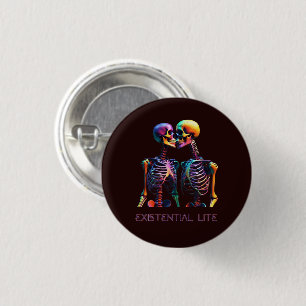 EXISTENTIËLE LITE Kissing Skeleton Pin Button Badg