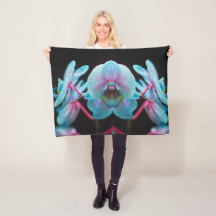 Exotic Blue Orchid Reflection Fleece Deken