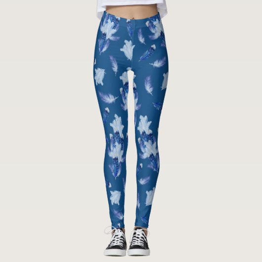 Exotic-White Parrot Blue tone Feathers Repeeert Leggings (Voorkant)