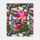 Exotische bloemachtergrond-plumerie-bloemen fleece deken (Voorkant)