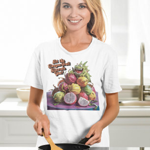 Exotische Dragon Fruit Adorning Houten Tafel T-shirt