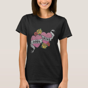 Expliciete liefde voor honden en Tattoos in wijnst T-shirt