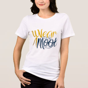 Expressieve T-shirts: Draag je humeur in stijl Tri-Blend Shirt
