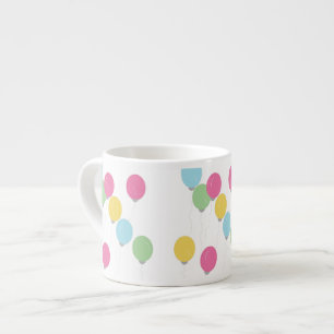 Expresso ballons autour de la tasse