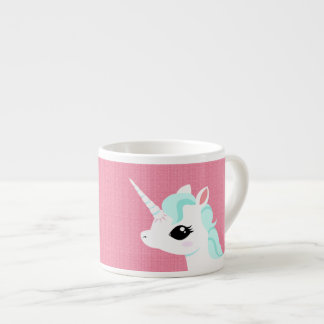 Expresso Petite licorne avec la tasse bleue de café express