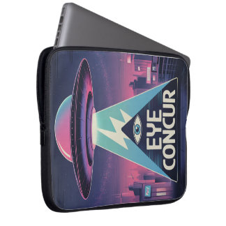 EYE CONCUR ALIEN PYRAMID POWER-laptophoes Laptop Sleeve